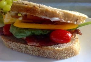 bacon spinach tomato aioli sandwich