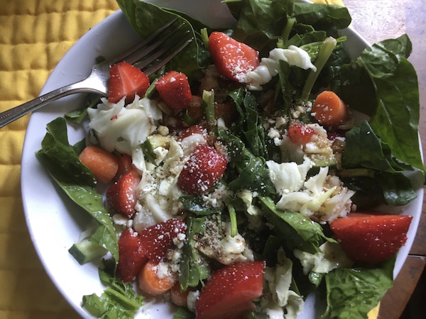 strawberry spinach salad with balsamic dressing and feta cheese